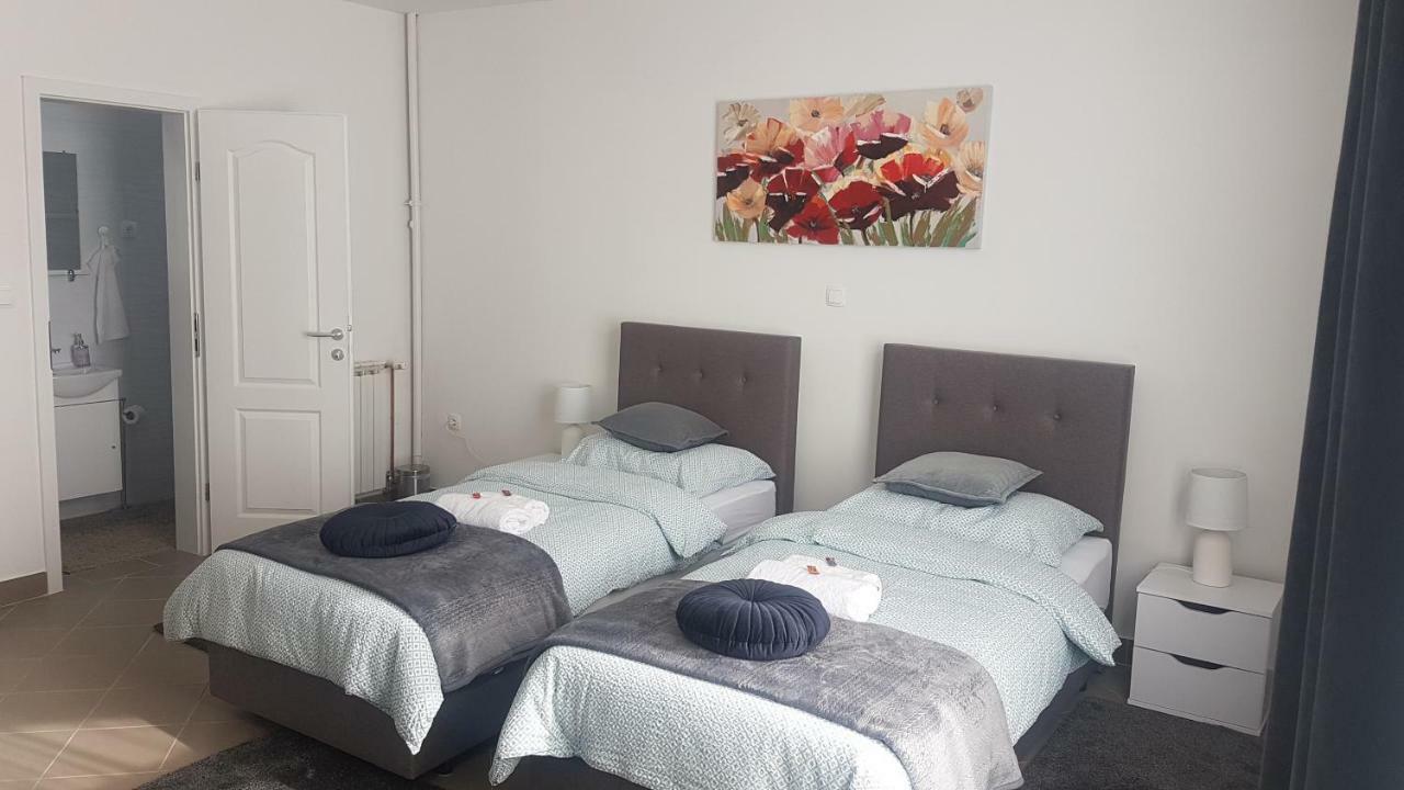 Marko Airport Rooms فيليكا غوغيتْسا المظهر الخارجي الصورة