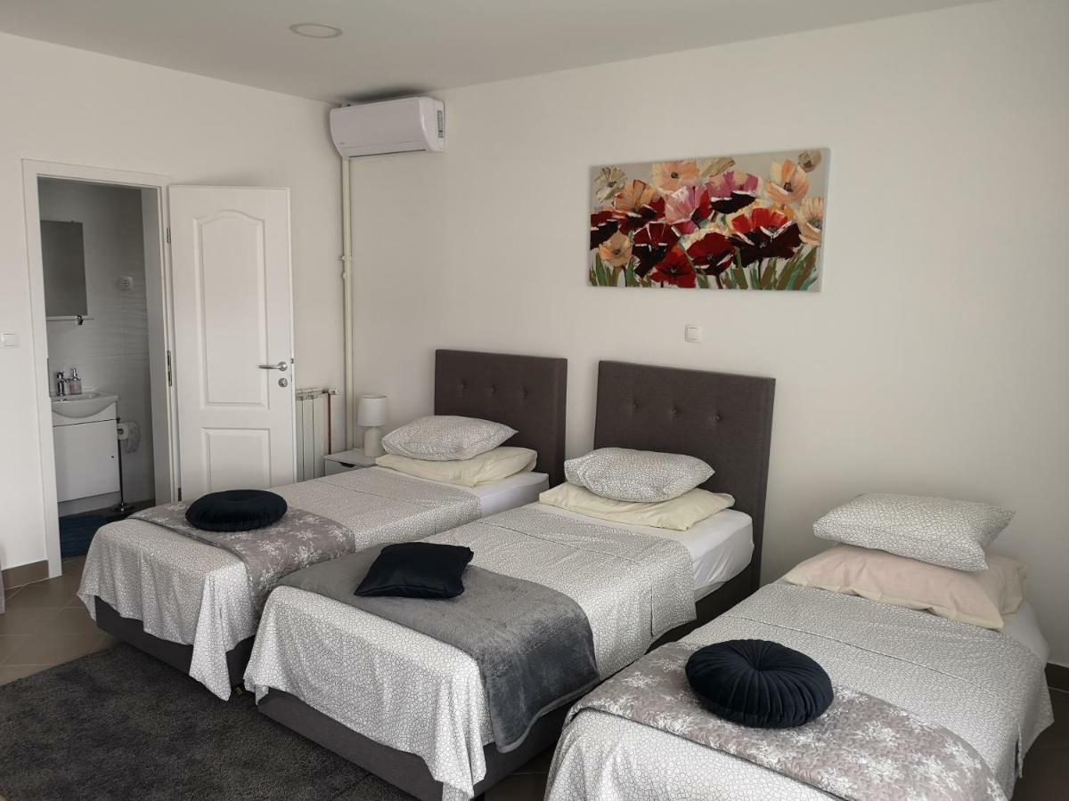 Marko Airport Rooms فيليكا غوغيتْسا المظهر الخارجي الصورة