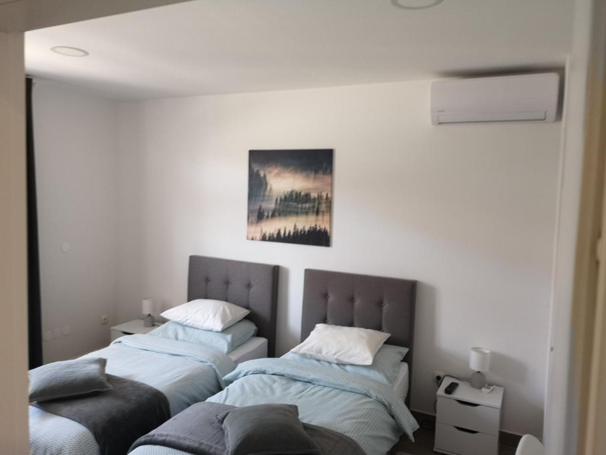 Marko Airport Rooms فيليكا غوغيتْسا المظهر الخارجي الصورة